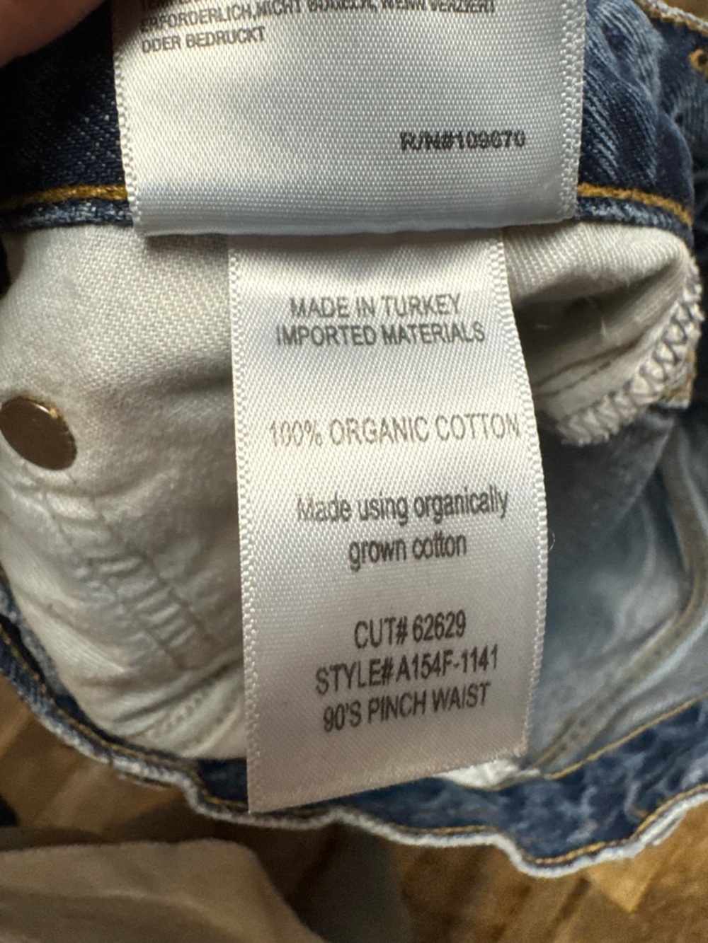 Agolde Organic Cotton Straight Leg High-Rise Jeans in Medium Blue Wash - Picture 10 of 10